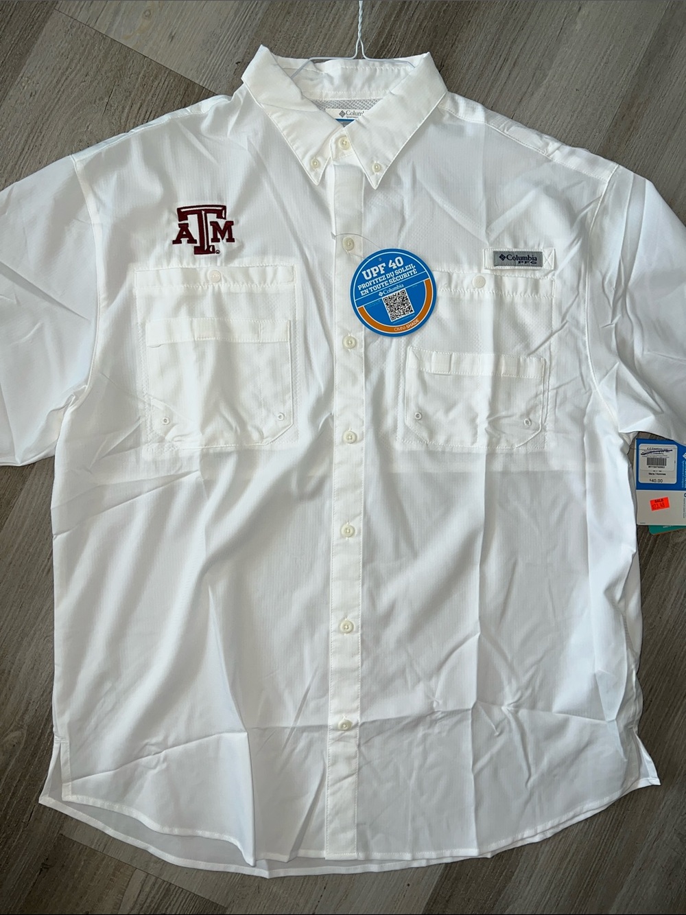 Columbia Men’s White Short-Sleeve Button-Down Fishing Shirt with Texas A&M Logo